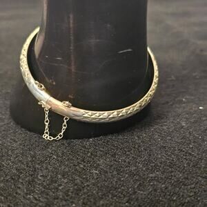 Sterling Silver Diamond-Cut Hinged Bangle Bracelet – 7” Safety Chain, Thailand